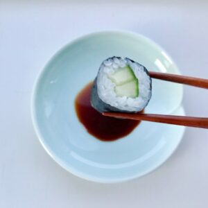 Celadon soyaskål og sushi