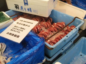 Tsukiji fiskemarked i Tokyo